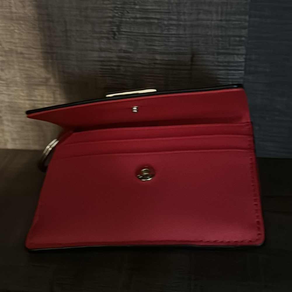 Kate Spade Mini Wallet - Picture 5 of 8
